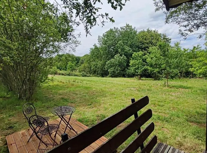 La Roulotte Couzotte Couze-et-Saint-Front